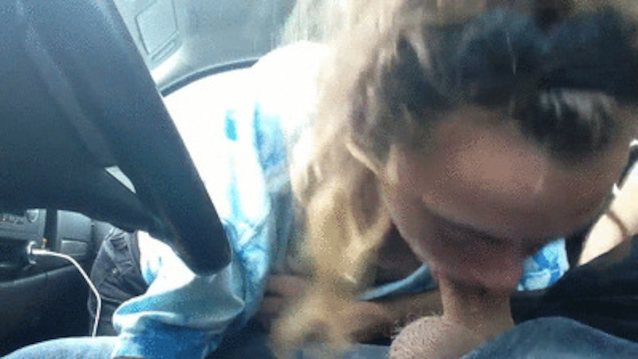 Deepthroat blowjob in car video
