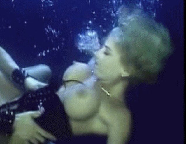 Смотреть Секс Под Водой