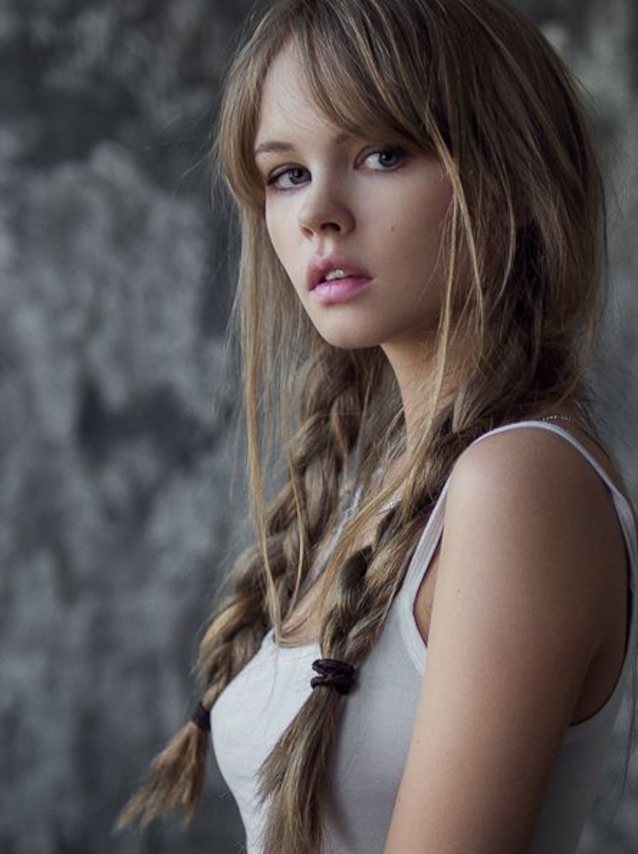 Whats her name??
