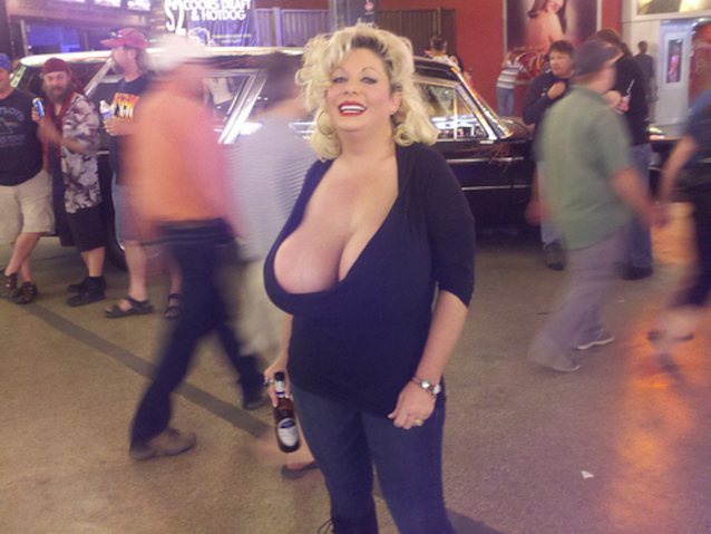 What's the name of this porn actor?