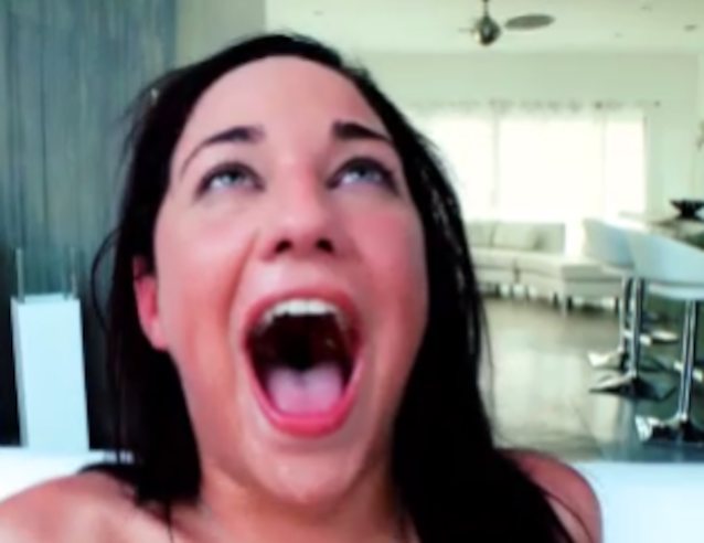 What's the name of this porn star?