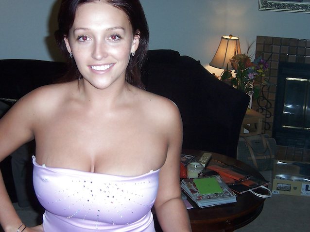 What's the name of this porn star?