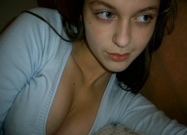 What's the name of this porn star?