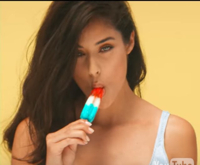 What's the name of this porn star?