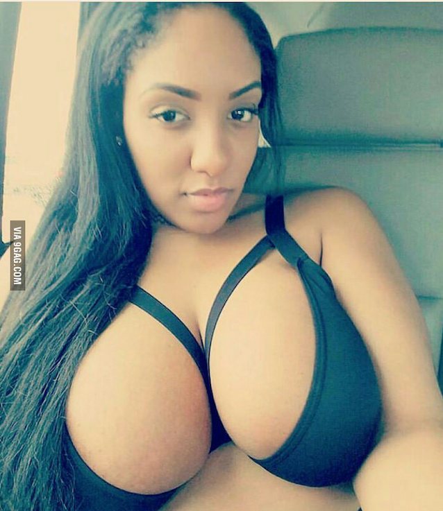 What's the name of this porn star?