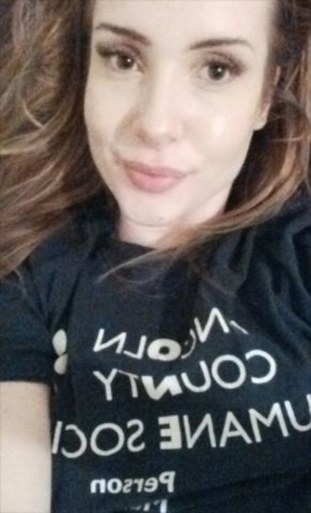 What's the name of this porn star?