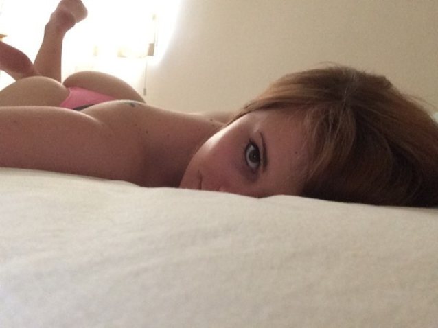 What's the name of this porn star?