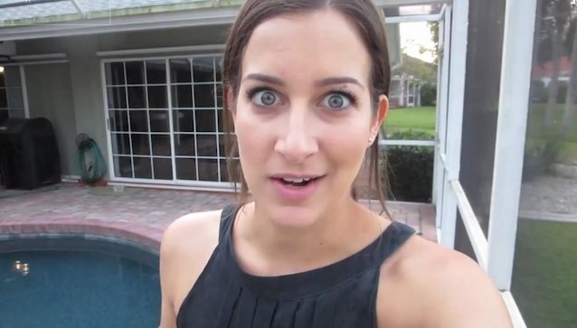 What's the name of this porn star?