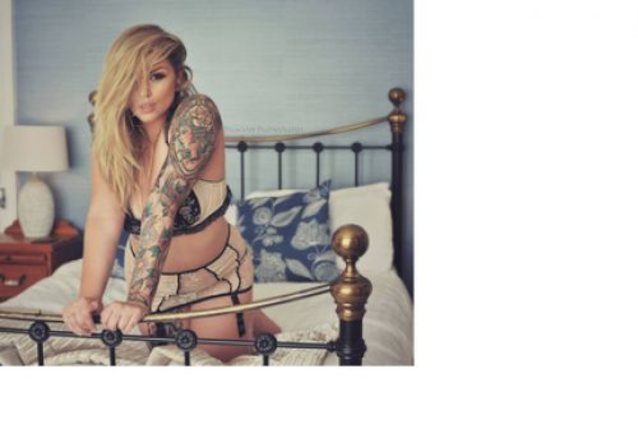 What's the name of this porn star?