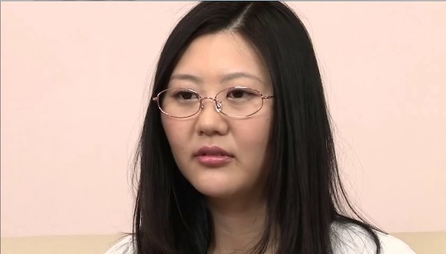What's the name of this porn star?
