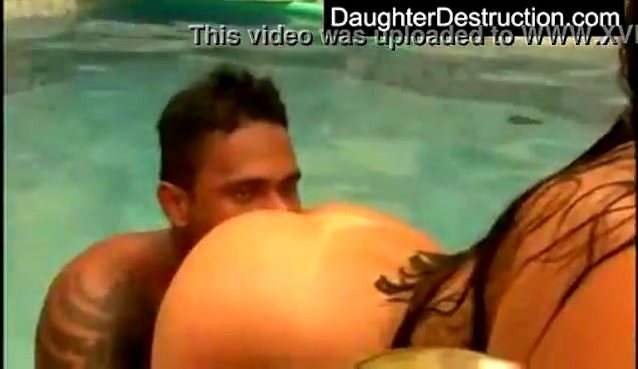 jessica correa, angelica pires and william carioca in answer #1755540
