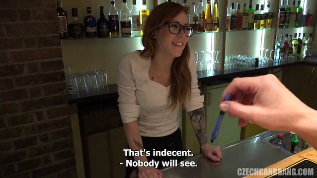 What's the name of this porn star?
