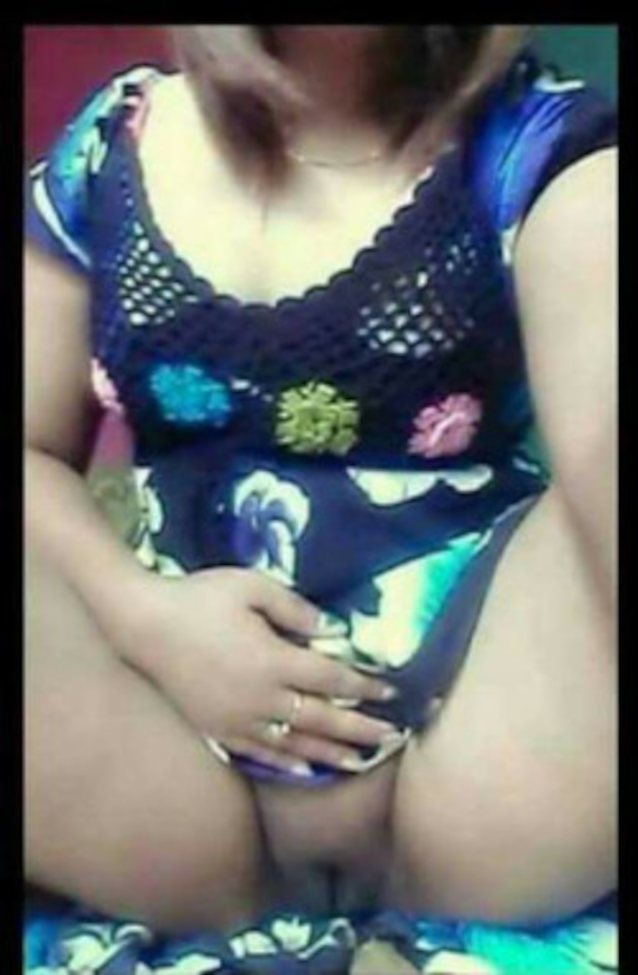 What's the name of this porn star?