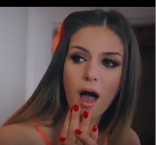 What's the name of this porn star?