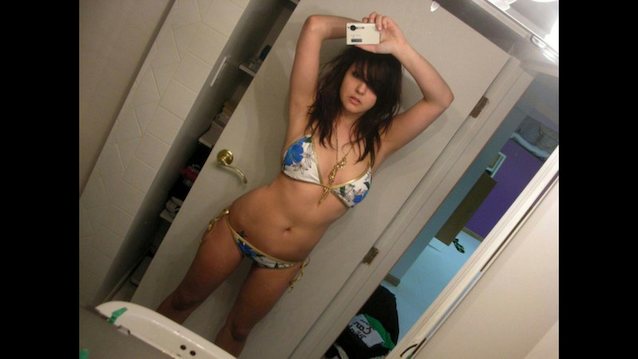 What's the name of this porn star?