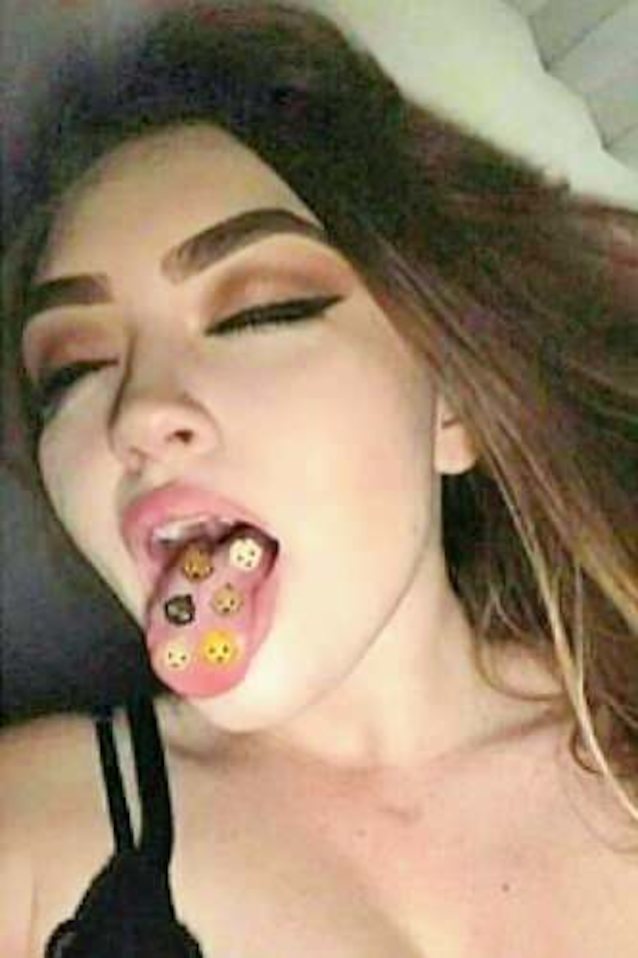 What's the name of this porn star?