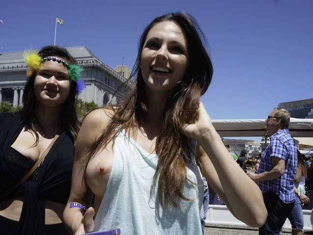 who is the nipslip girl?