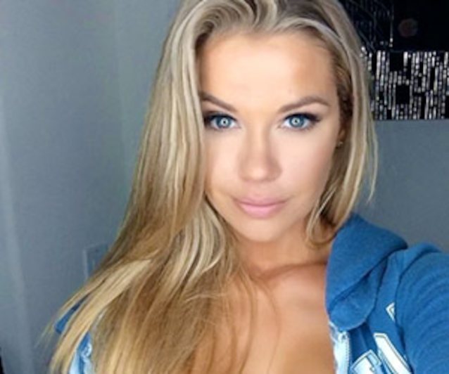 What's the name of this porn star?