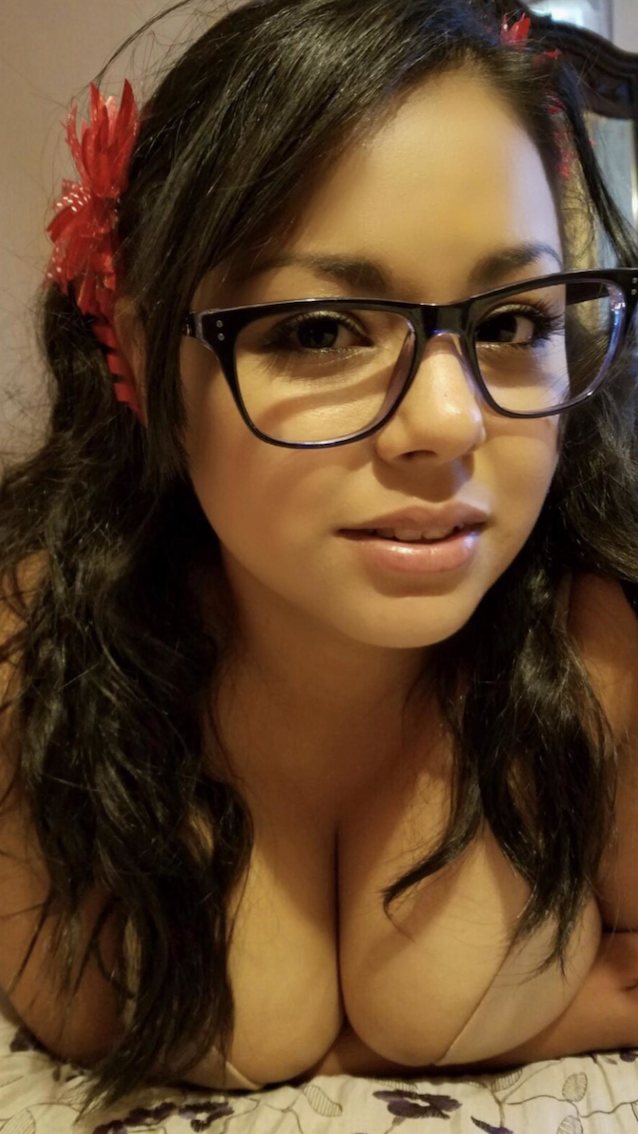 Does anyone have her full set?