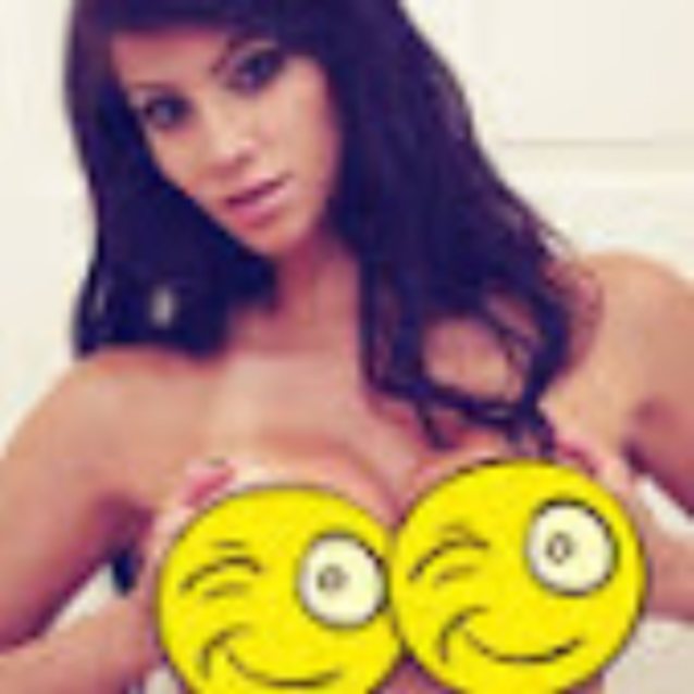 What's the name of this porn star?