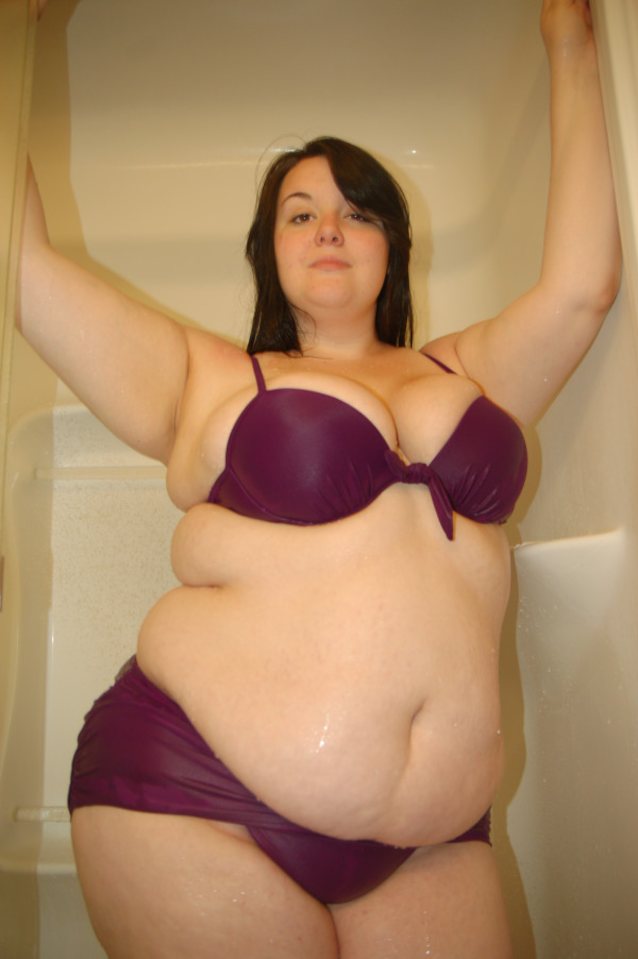 What's the name of this porn star?