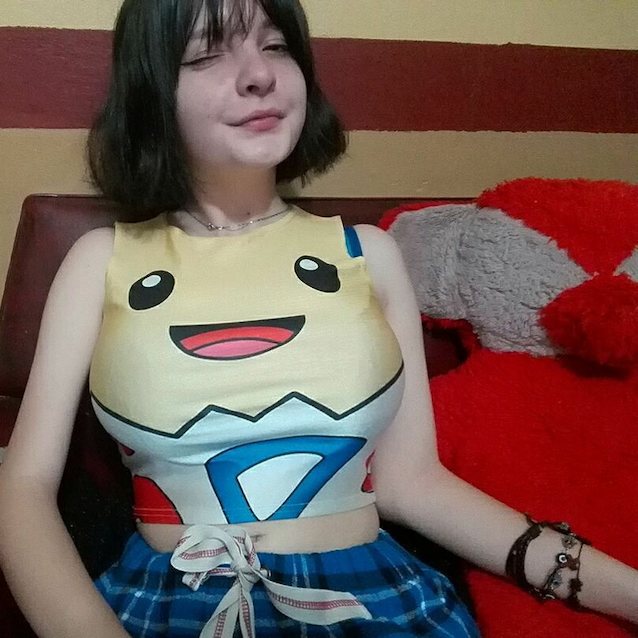 What's the name of this porn star?