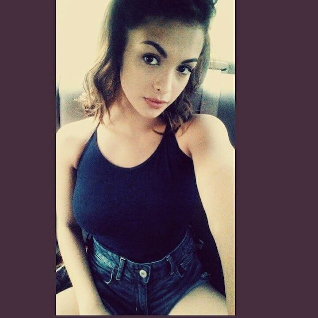 What's the name of this porn star?