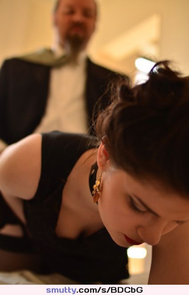 What's the name of this porn star?