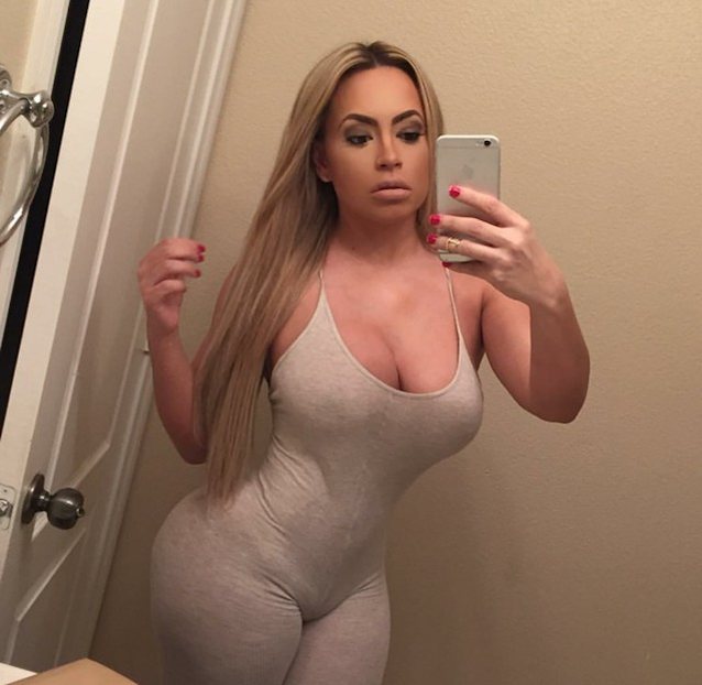 What's the name of this porn star?