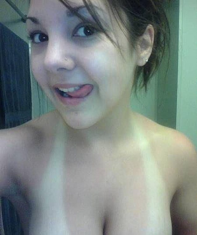 What's the name of this porn star?