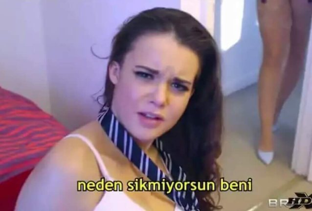 What's the name of this porn star?