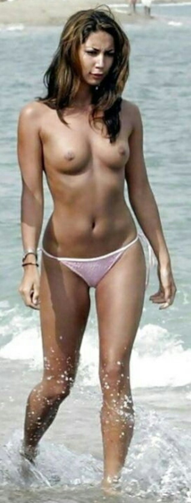 What's the name of this porn star?