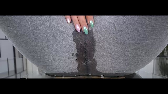 What's the name of this porn star?