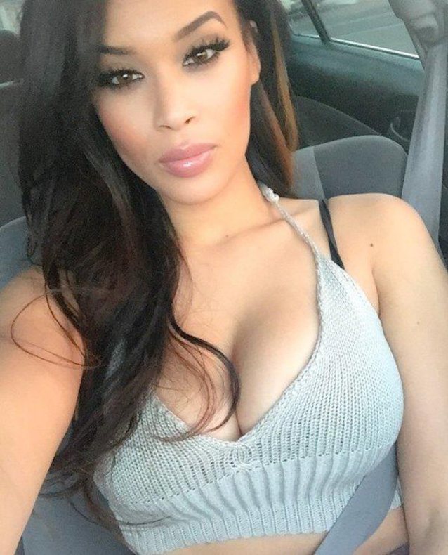 What's the name of this porn star?