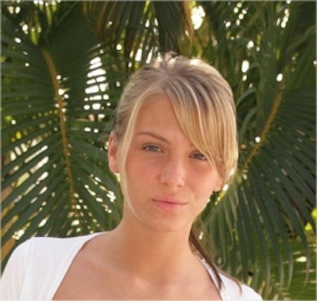 What's the name of this porn star?