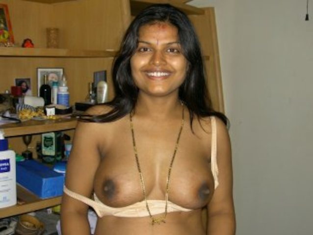 What's the name of this porn star?