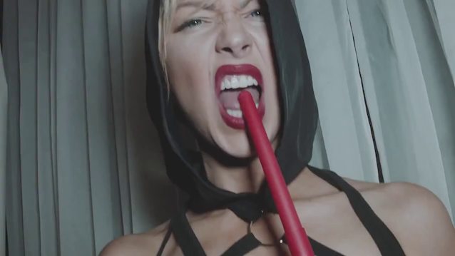 What's the name of this porn star?