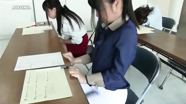 What's the name of this porn star?