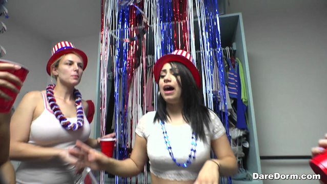 whats the name of the girl on the Left?