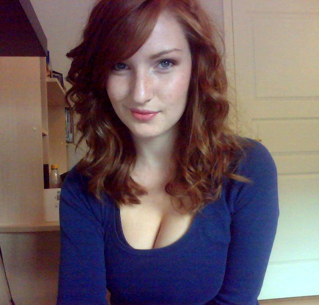 What's the name of this porn star?