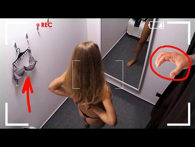 What's the name of this porn star?