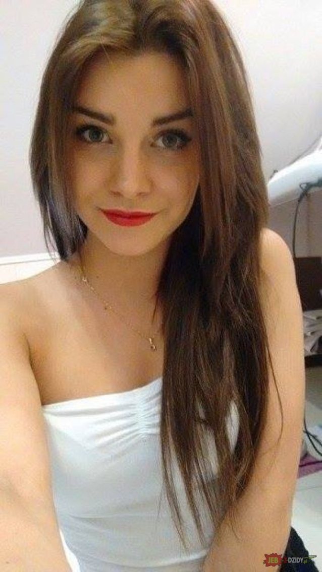 What's the name of this porn star?