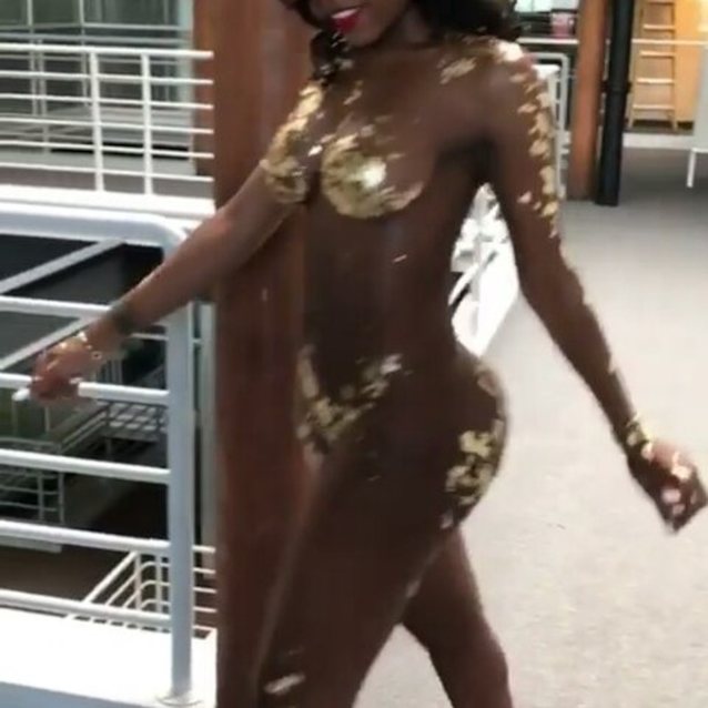 What's the name of this porn star?