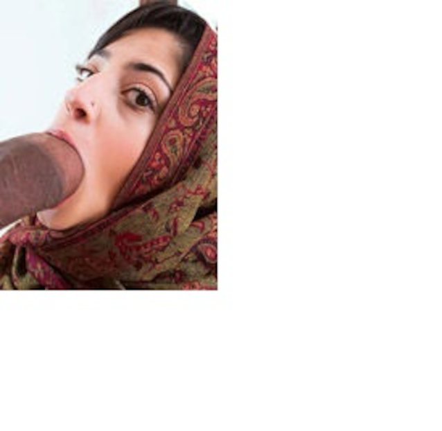 What's the name of this porn star?
