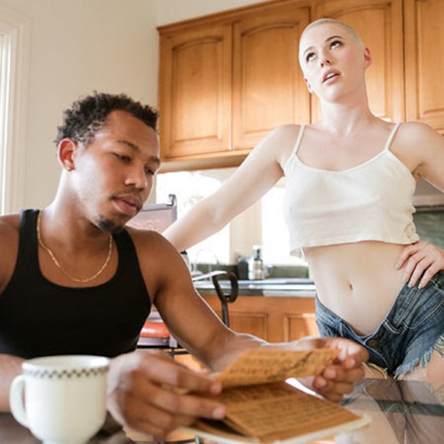 What's the name of this porn star?