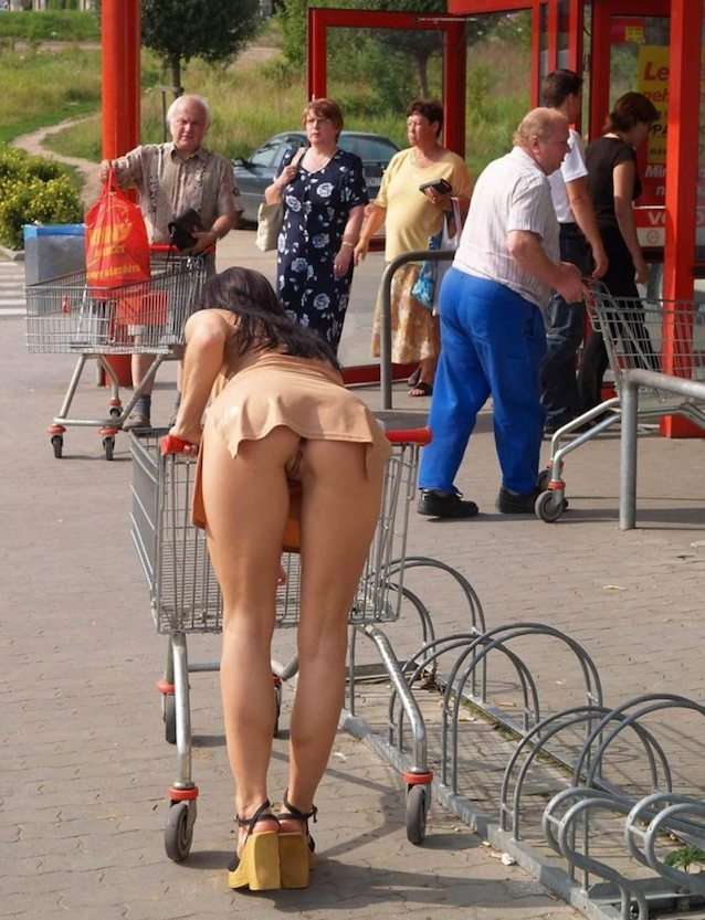 Who is she ? is there more pic ?