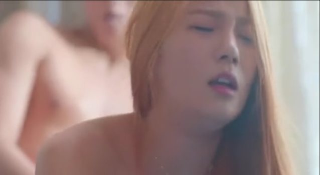 What's the name of this porn star?