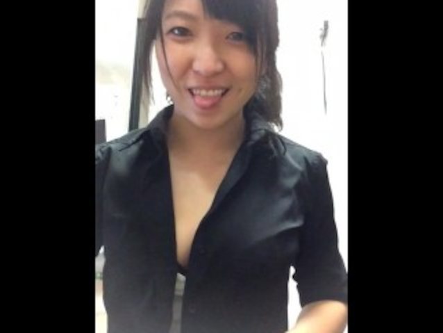 What's the name of this porn star?