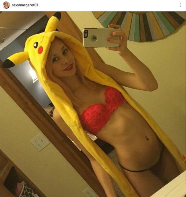 What's the name of this porn star?