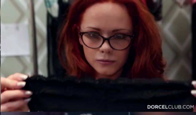 What's the name of this porn star?